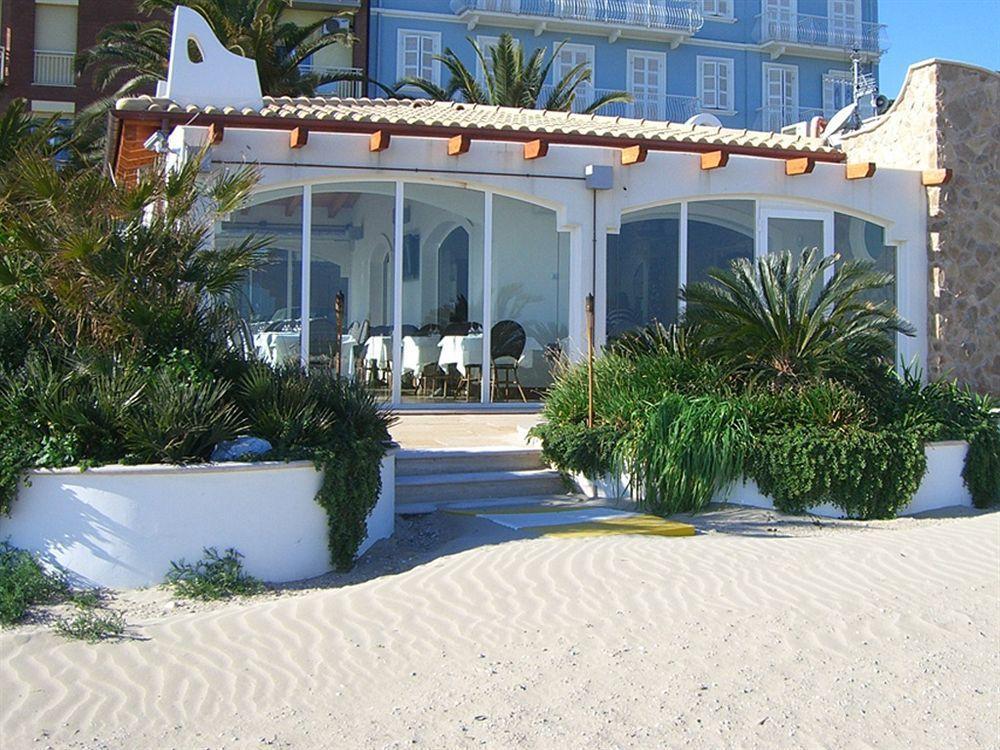 Hotel La Perla Cupra Marittima Exterior foto